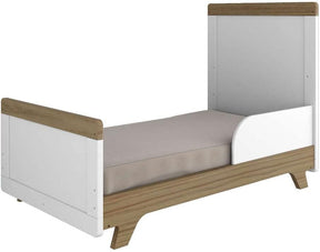 Berço Mini Cama Americano 2 em 1 Retrô Branco Brilho/Carvalho