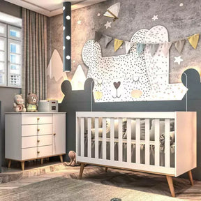 Quarto de Bebê Retrô Cômoda 4 Gavetas com Fraldário Lígia Berço 3 em 1 Ludmila Branco com Bétula Carolina Baby